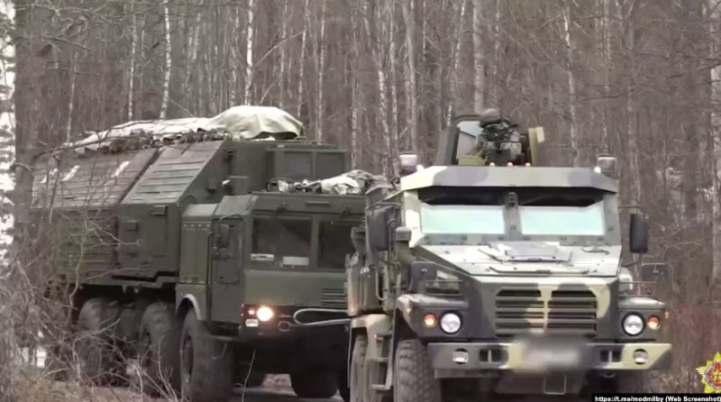 БАҚ: Ресей АҚШ-қа «Орешникпен» соққы жасау мүмкіндігі туралы ескертті