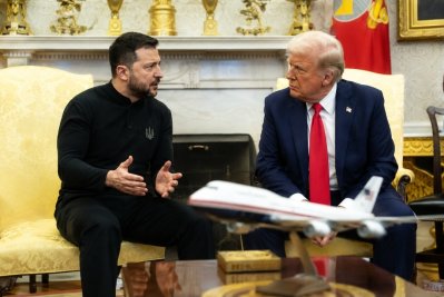 Зеленский Ақ үйдегі Трамппен кездесуін "жақсы өтті" деп бағалады