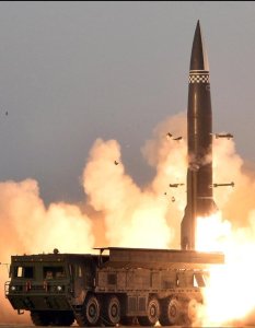 Зеленский: Ресей ұзақ уақыттан бері алғаш рет Солтүстік Корея ракетасын қолданды
